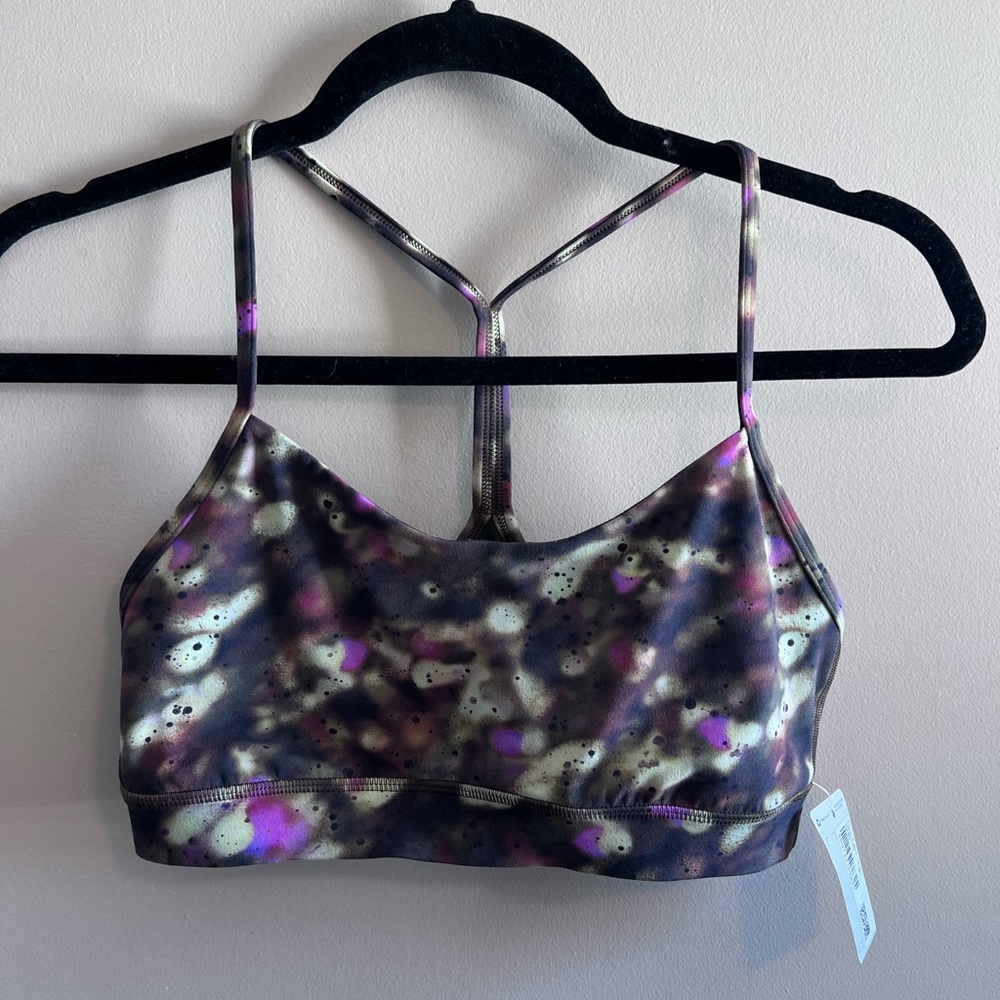 NWT Lululemon Flow Y Nulu Bra *Light Support Soft Focus Splatter green